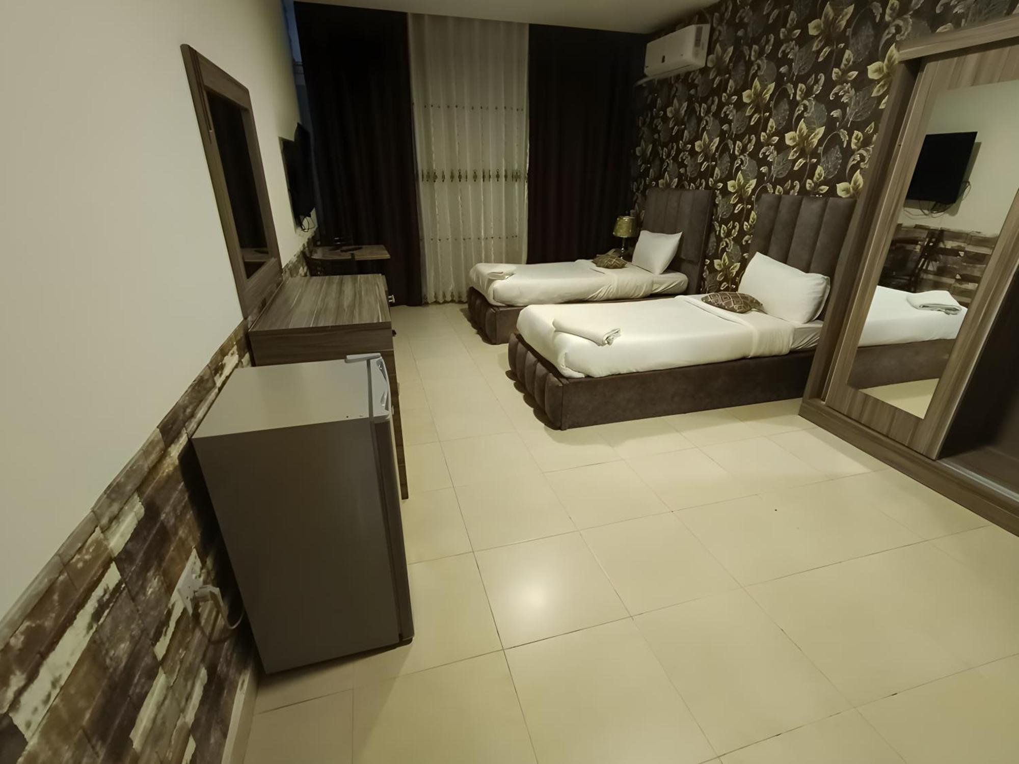 Rayan Hotel Apartments Амман Екстер'єр фото