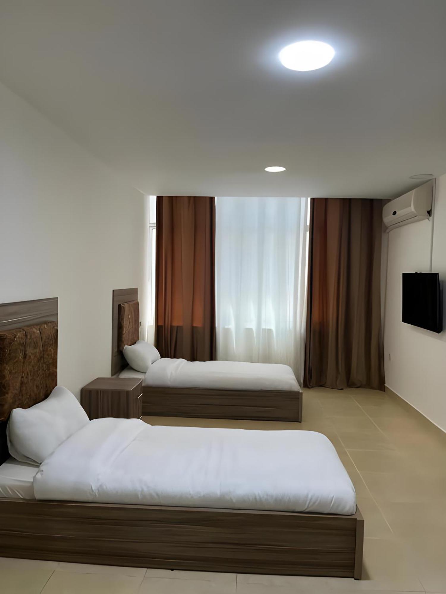 Rayan Hotel Apartments Амман Екстер'єр фото