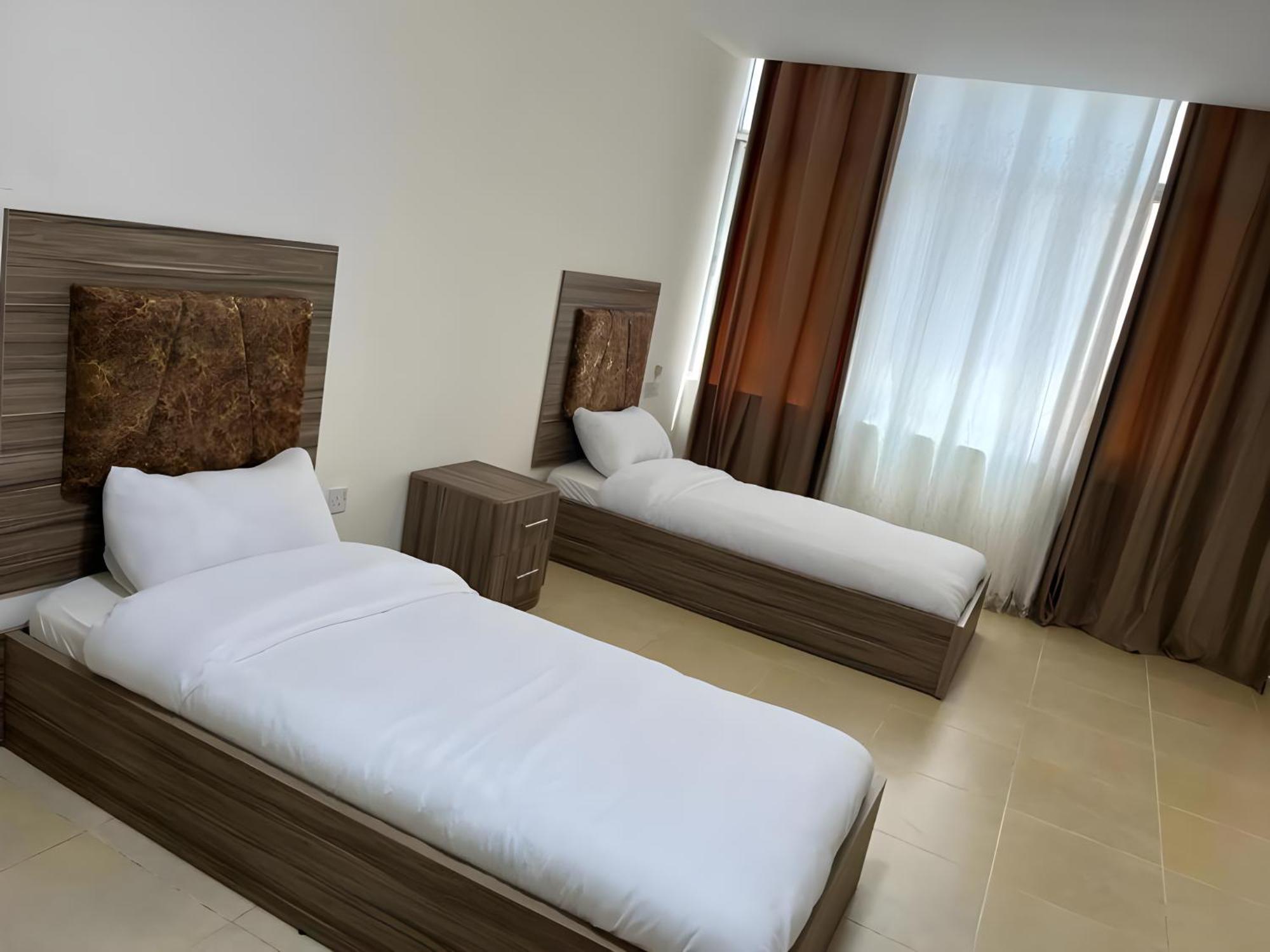 Rayan Hotel Apartments Амман Екстер'єр фото